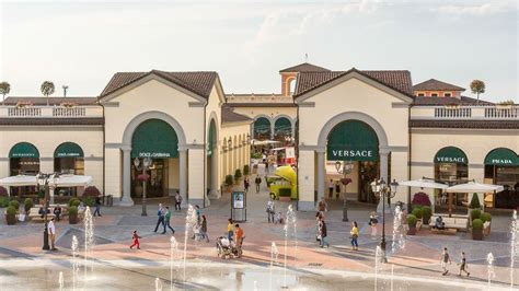 serravalle designer outlet ysl|serravalle designer outlet paris.